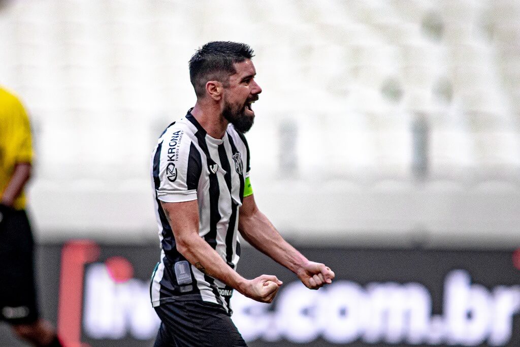 COPA DO NORDESTE: Vitória e CSA goleiam; Ceará bate Sport