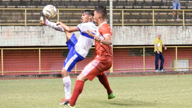 ACREANO: Final do 1º turno é paralisada por falta de energia