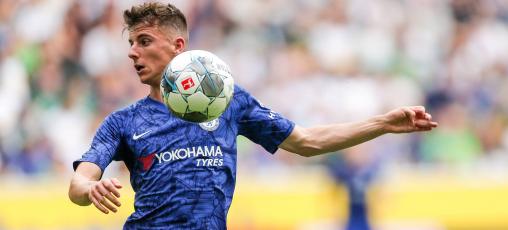 Inglês: Chelsea adverte meia que ‘furou’ quarentena por coronavírus e foi jogar futebol