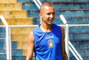 Paulista A2: Atacante do São Caetano comemora primeiro gol como profissional