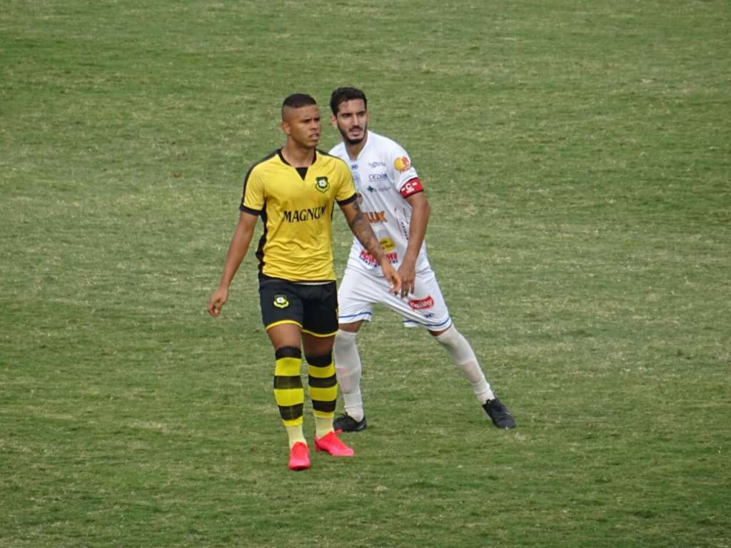 Marlyson saiu do banco de reservas e marcou o gol da vitória (Foto: Gabriel Goto)
