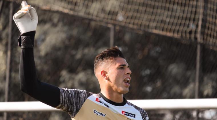 “É lamentável”, diz goleiro da Ponte Preta após virada sofrida no Dérbi