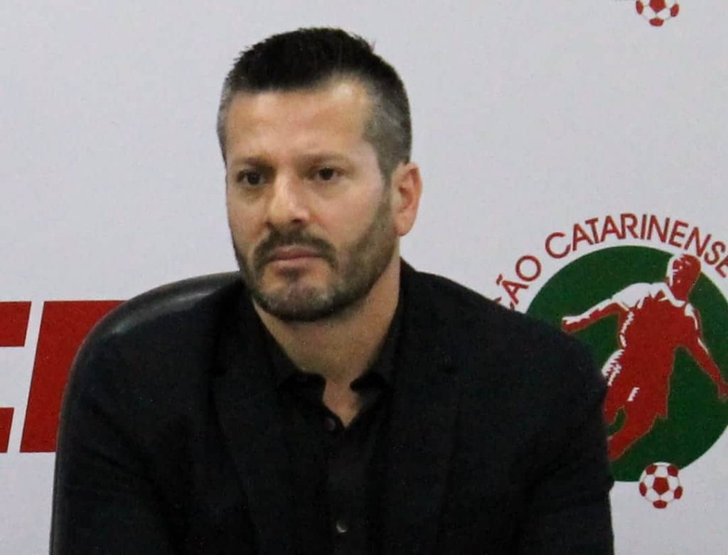 Diretor de Competições da FCF debate o futebol catarinense na CBF