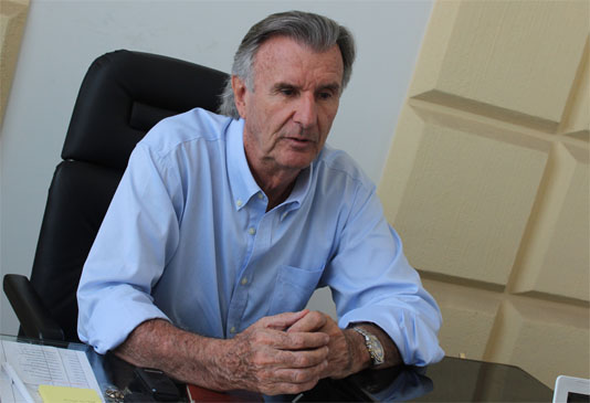 Wilsinho Fittipaldi é submetido a cirurgia no cérebro, mas passa bem