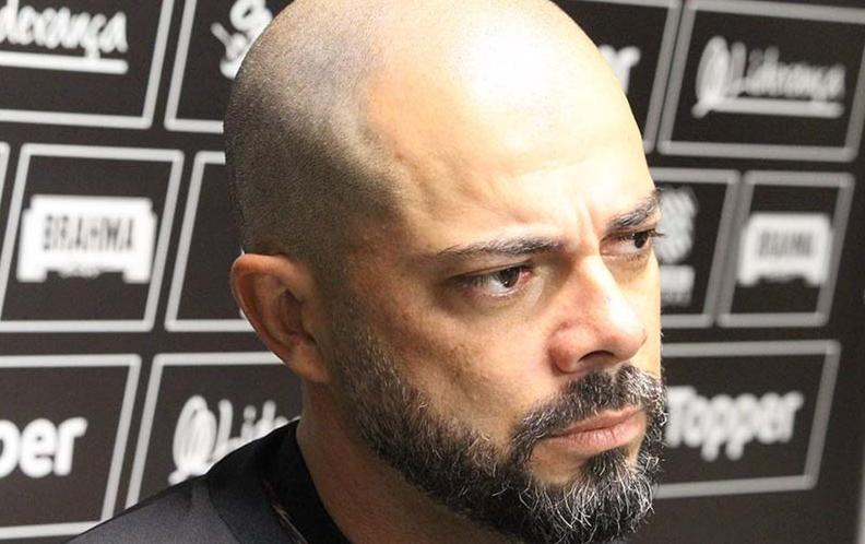 Figueirense suspende trabalhos dos profissionais em uma semana por causa do coronavírus