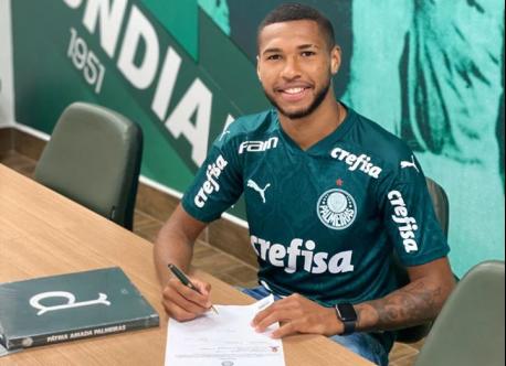 Paulistão: Palmeiras renova com promessa da base até 2024