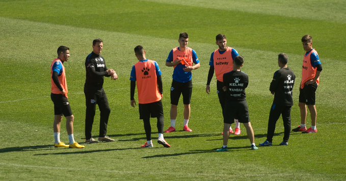 Com três jogadores infectados, Alavés revela ter 15 casos de coronavírus