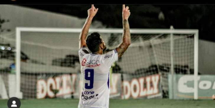 Ex-Guarani, artilheiro do Santo André acerta com time do Brasileirão