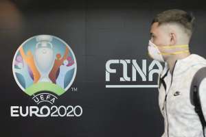 Futebol já 'quebra a cabeça' para readequar calendário após pandemia