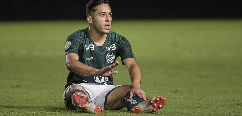 A pedido de Sampaoli, Atlético-MG abre negociações com volante do Goiás