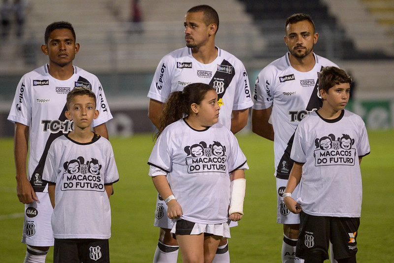 Sem encaixe ideal, Ponte Preta vê sistema defensivo em queda na temporada