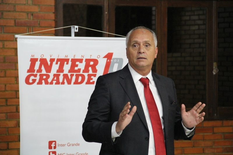 Presidente de time do Brasileirão testa positivo para COVID-19