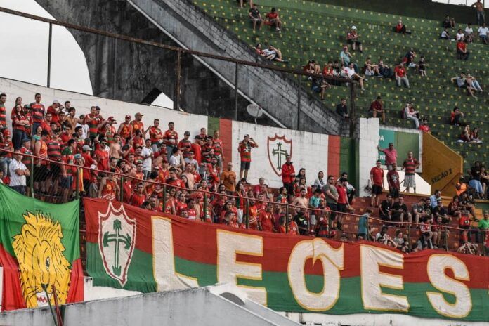 Paulista A2: Torcida uniformizada da Portuguesa fecha sede por causa do coronavírus