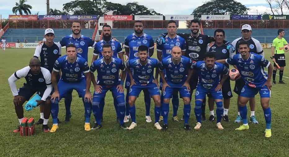 Após Aparecidense, outro time goiano demite jogadores e funcionários