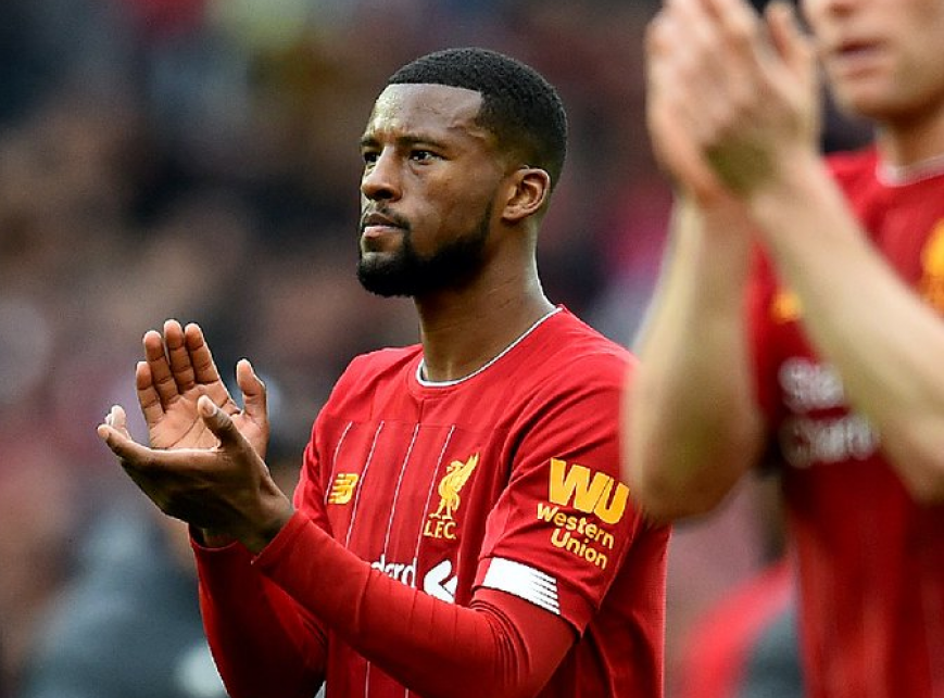 Liverpool oferece funcionários para ajudar supermercados em meio à pandemia