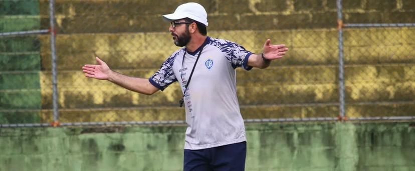 Técnico 100% no Capixabão analisa parada: “Fomos o time mais prejudicado”