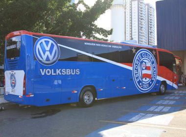 Bahia diversifica ações e ônibus ‘vira carro de som’ contra o coronavírus