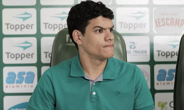 Chapecoense acerta com velho conhecido de Umberto Louzer para ser auxiliar técnico