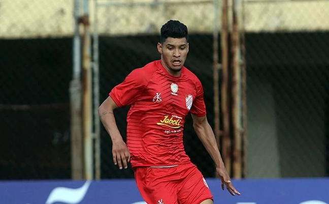 Paulista A3: Atacante do Batatais fala sobre paralisação e tenta manter ritmo em casa