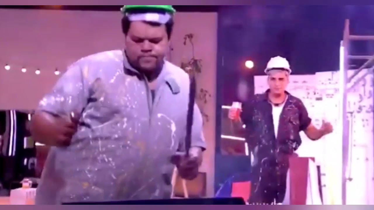 Prior imita ‘rebolada’ de Edmundo e lembra pedalada de Robinho