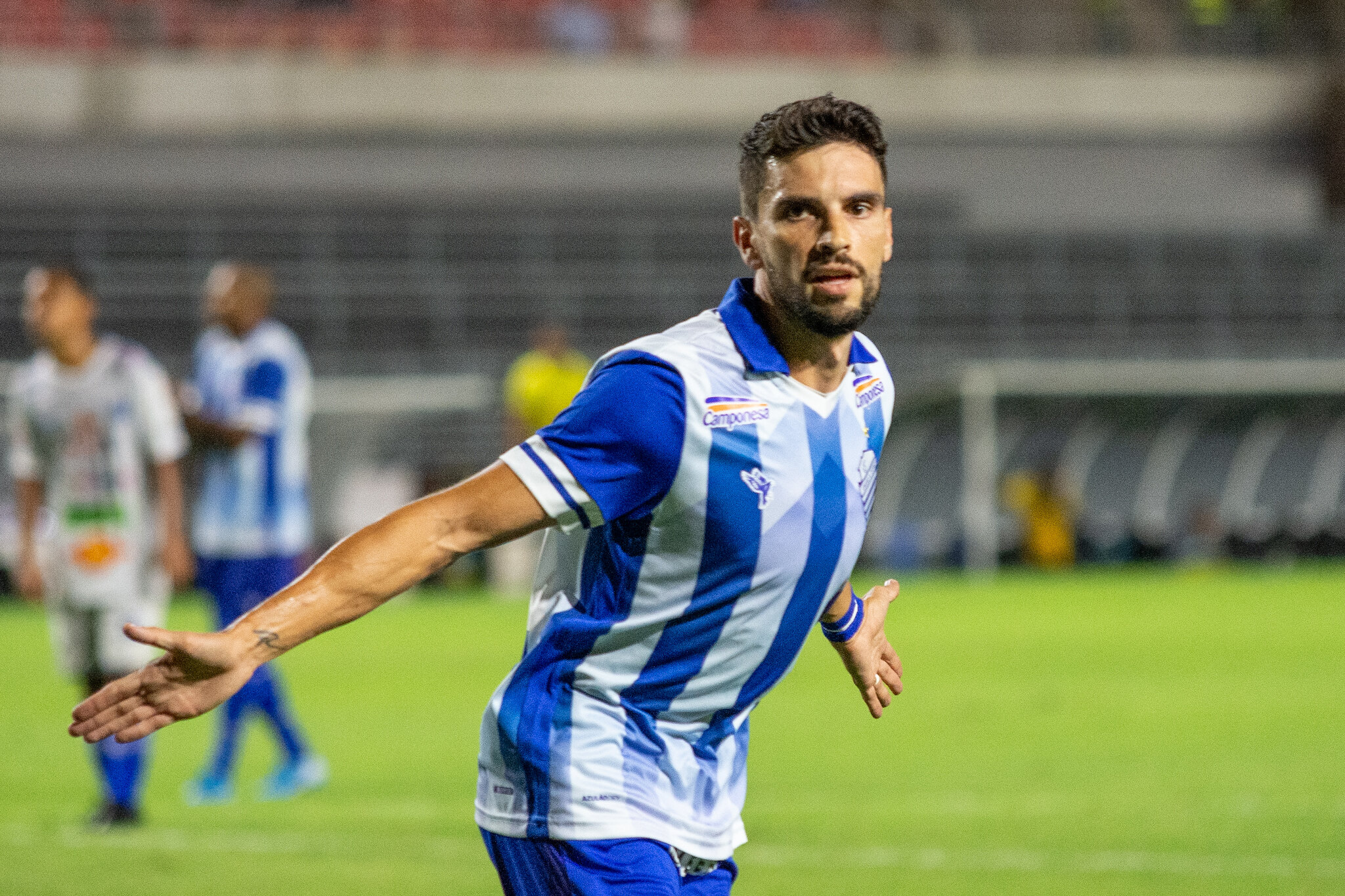 Drogbinha, Pimpão e mais! Estrelas do futebol alagoano disputam torneio de videogame