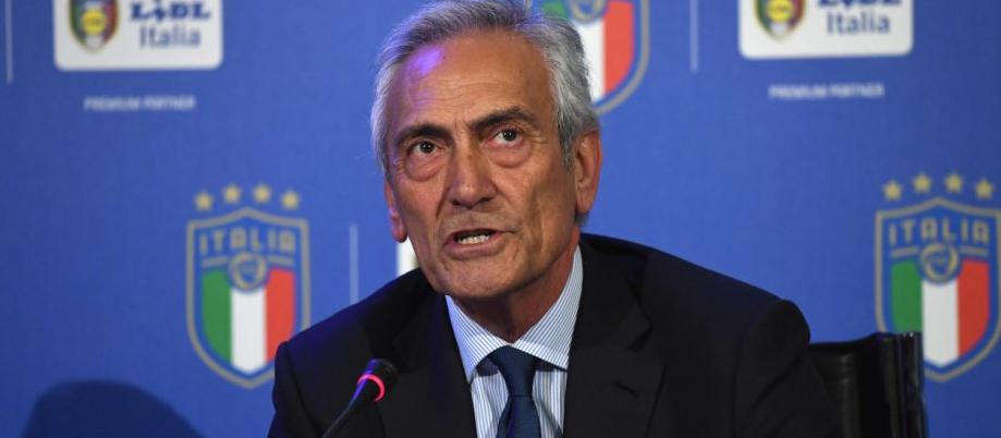Redução coletiva? (Foto: Divulgação / FIGC)
