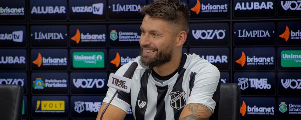 Lavar a roupa! Sóbis revela como fugiu de contrato com o Corinthians