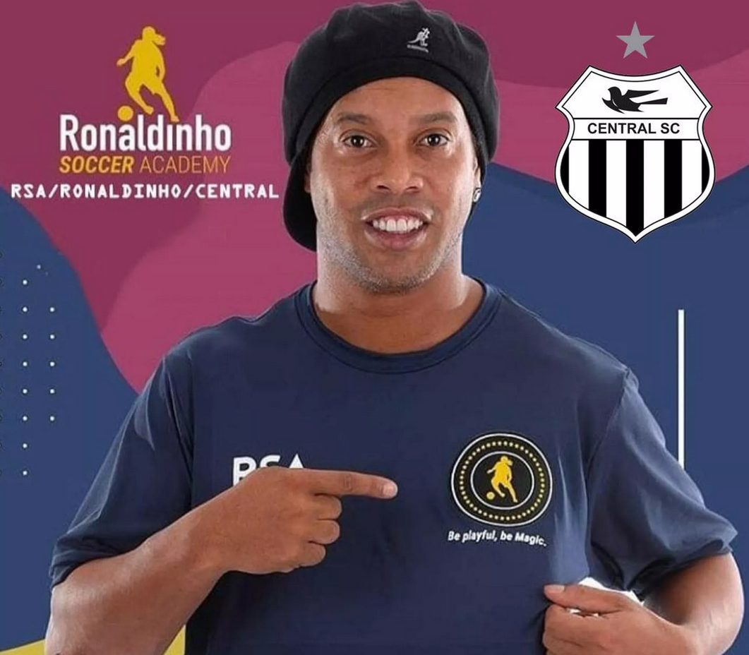 Time pernambucano fecha parceria com Ronaldinho Gaúcho
