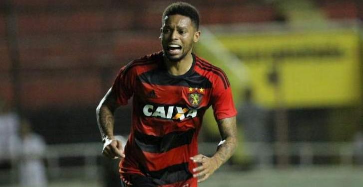 FIFA ignora pedido e clube do Brasileirão tem até 18 de abril para pagar dívida milionária