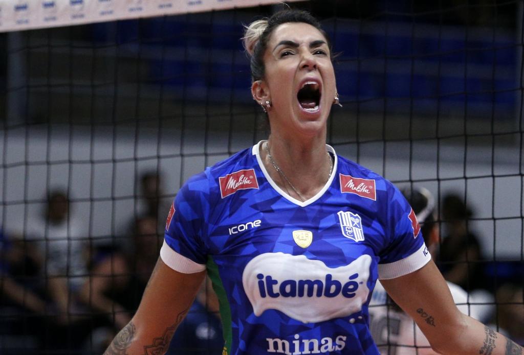 Vôlei: Thaisa se diz frustrada com o encerramento da Superliga Feminina