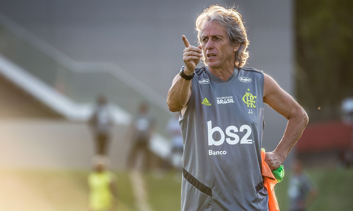 Presidente do Flamengo fala sobre renovação com Jesus: ‘Pedida alta’