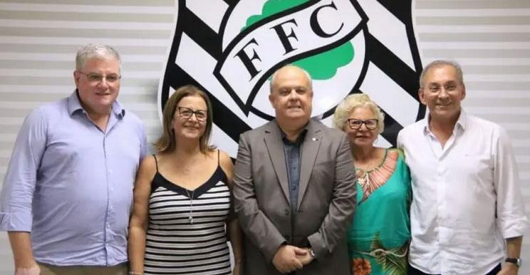 Clube da Série B pagará salário integral em março, mas poderá reduzir em abril