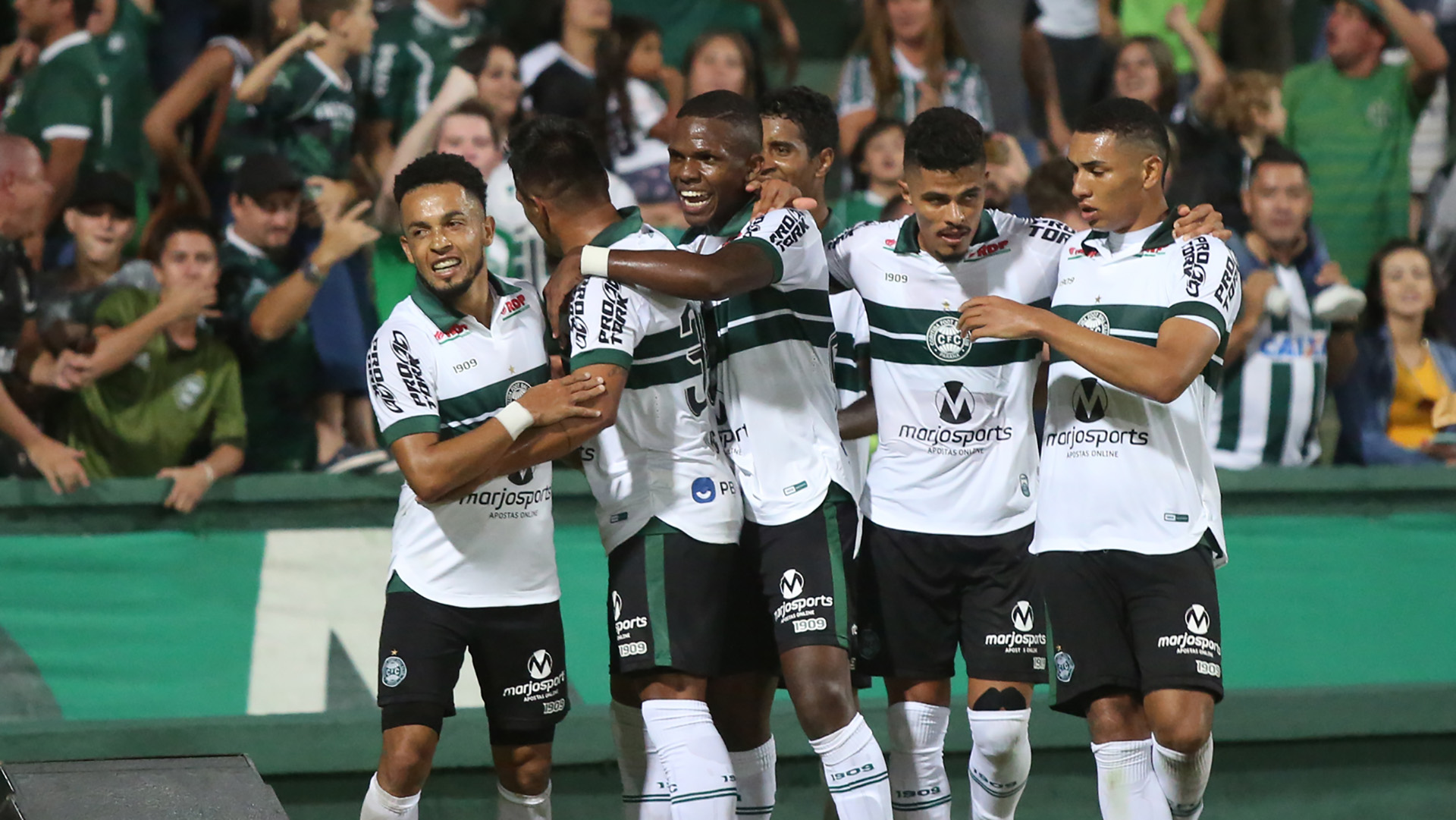 Unindo rivais! Jogadores de Athletico, Coritiba e Paraná se juntam no #TeamPrior