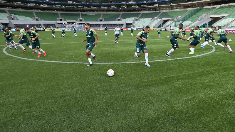 Palmeiras vai fazer estudo para avaliar possível proposta de redução salarial