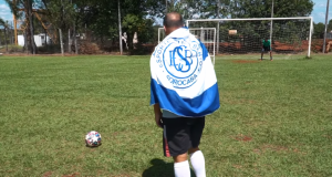 Paulista A2: Técnico do São Bento mostra habilidade em desafio de canal no YouTube