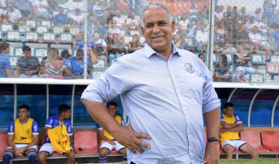 Por coronavírus, time mineiro anuncia dispensa de jogadores e comissão técnica