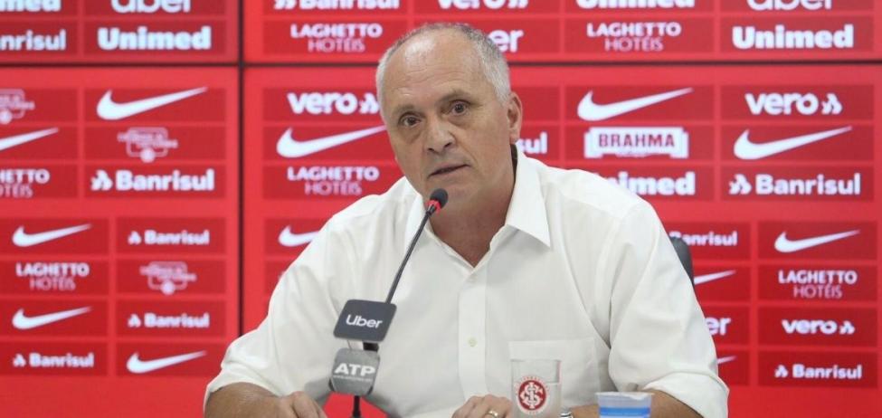 Após duas semanas, presidente do Inter diz estar curado do coronavírus
