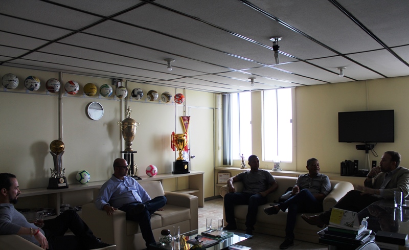 Baiano: Governo proíbe futebol no estado e FBF amplia suspensão das atividades