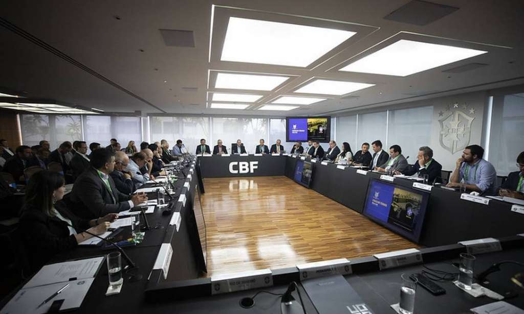 Pandemia do coronavírus vira calendário de cabeça para baixo