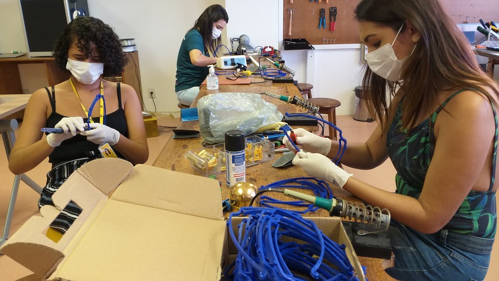 NBA, Nets e Knicks se unem e doam 1 milhão de máscaras para o estado de Nova York