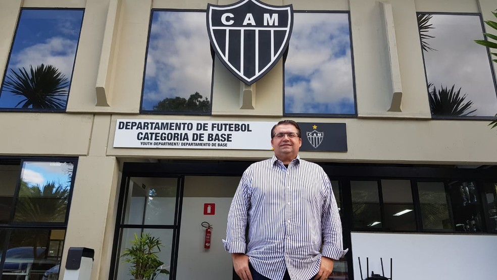 Departamento de base do Atlético-MG ‘instala’ olheiros em áreas de baixa renda