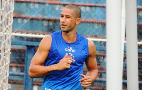 Paulista A2: Zagueiro do São Caetano destaca importância de treinos em casa