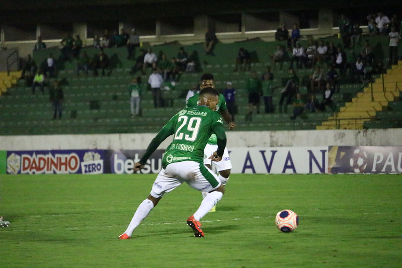 Atacante despista sobre renovação com o Guarani: ‘Meu empresário resolve’