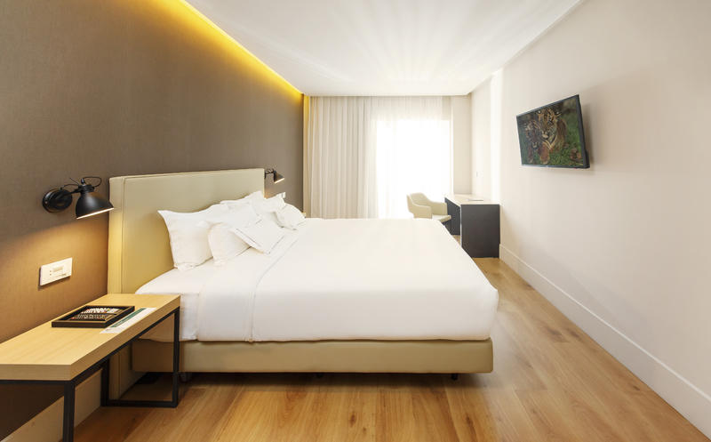 Conheça o hotel em que Ronaldinho Gaúcho ficará em prisão domiciliar no Paraguai