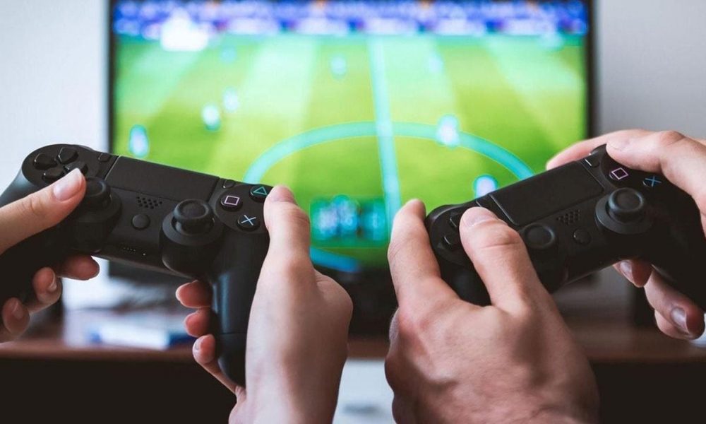 Pandemia leva esportistas a se enfrentarem nas competições de videogame