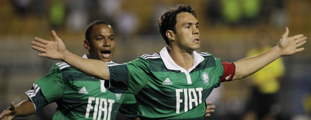 Ex-atacante do Palmeiras critica técnico do 7 a 1, conta “causos” e fala até em “bagunça”