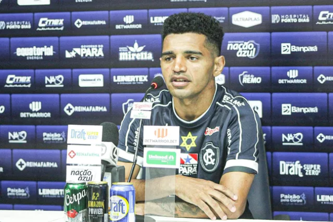 Paraense: Após demissão de artilheiro, lateral-direito também deixa o Remo