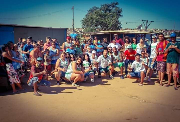 Contra coronavírus, organizada do Guarani conclui projeto e doa 27 cestas básicas