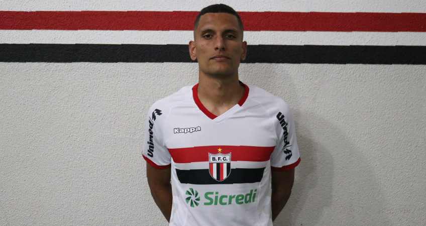 Guarani sonda meio-campista do Botafogo-SP, que pertence à Ferroviária