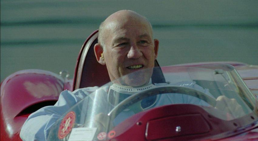 Luto! Lenda da Fórmula 1, Stirling Moss morre em Londres aos 90 anos
